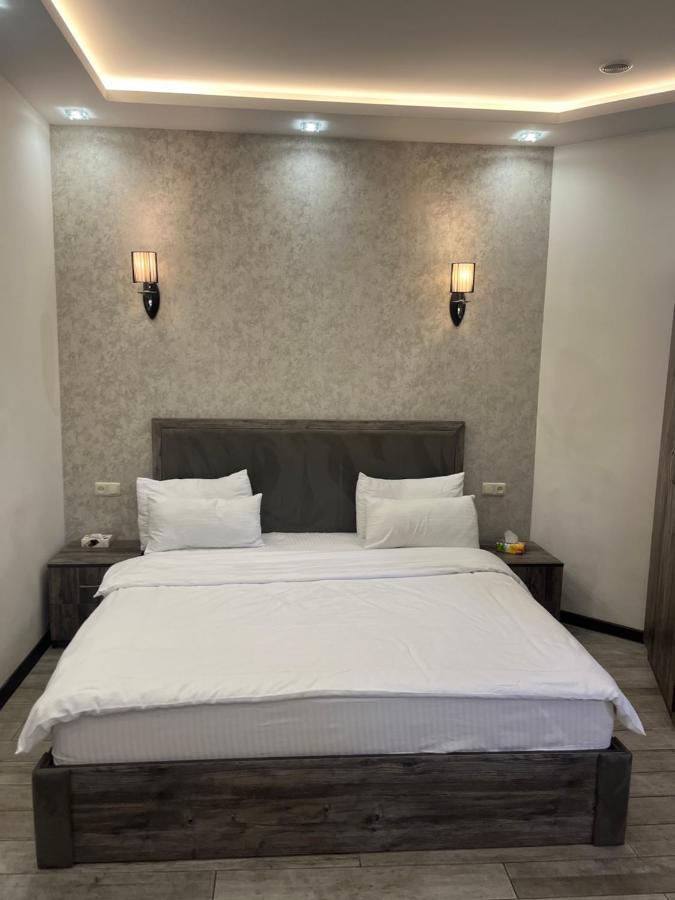 Auberge de jeunesse Street51 à Erévan Extérieur photo