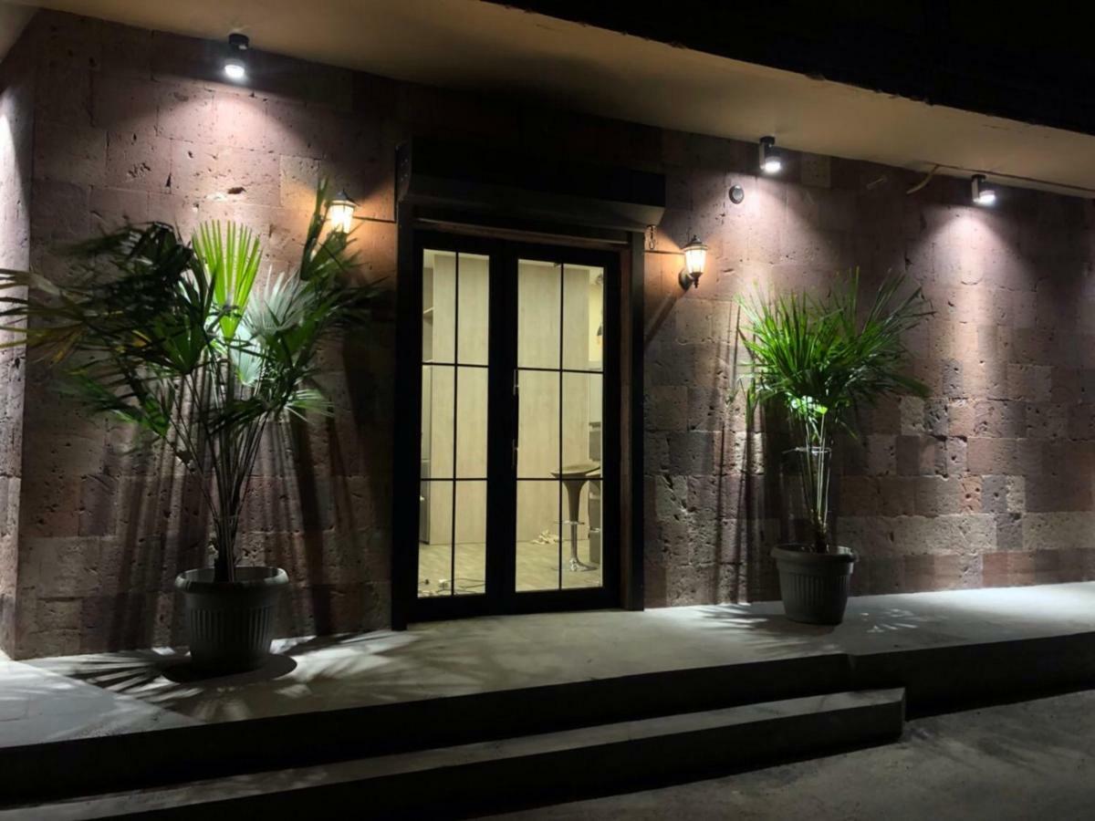Auberge de jeunesse Street51 à Erévan Extérieur photo